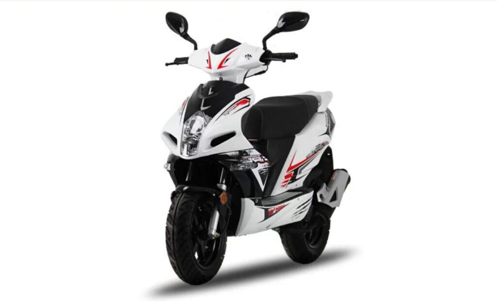 Comment choisir la meilleure assurance pour un scooter 50 ?