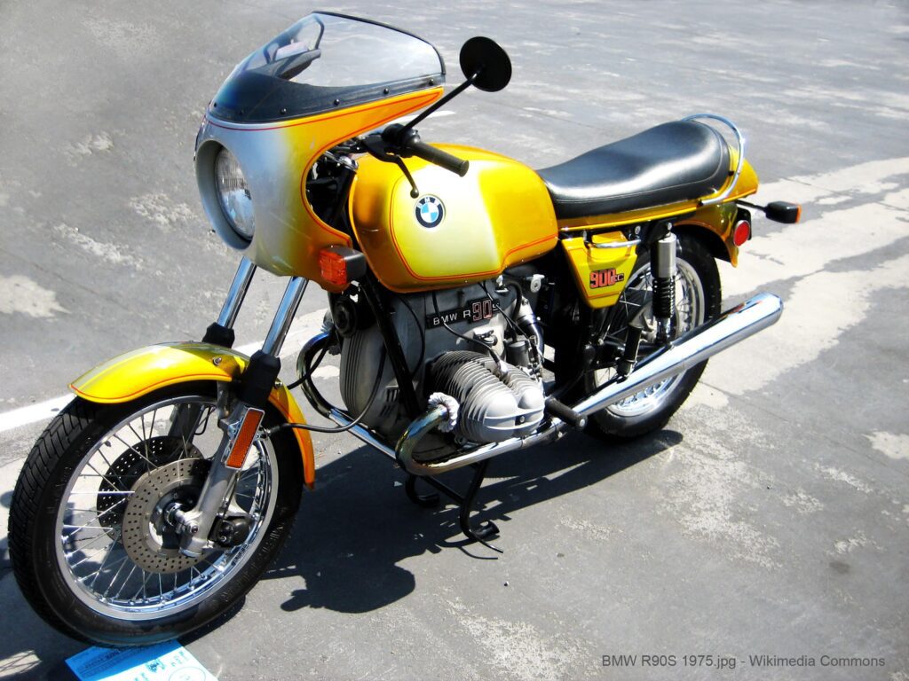 Assurance moto BMW R90S proposée par Hervé Clavel, spécialiste des véhicules d'époque