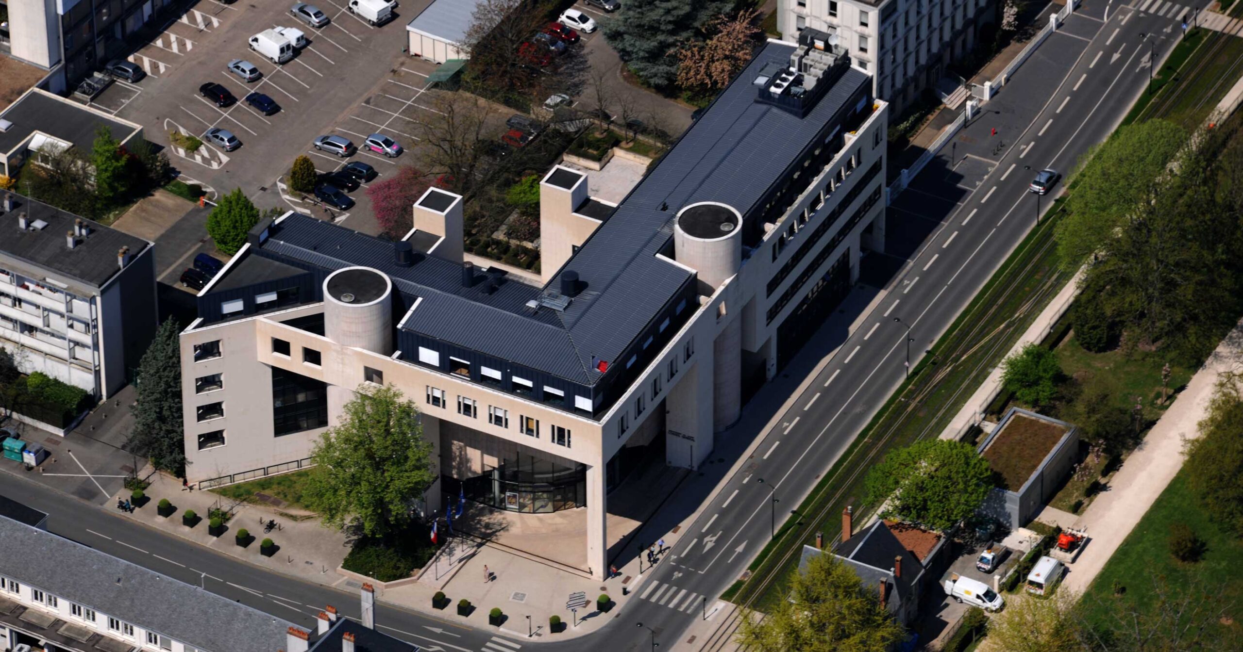 Illustration bâtiment CPAM du Loiret