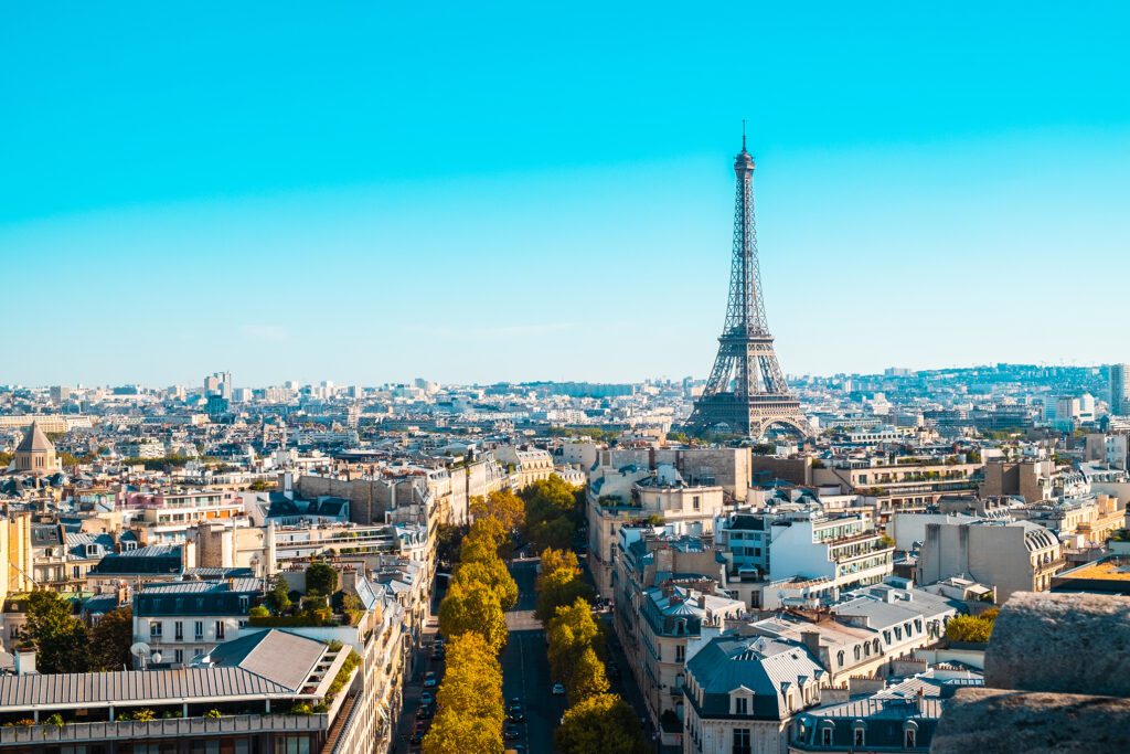 Guide complet pour choisir une assurance adaptée à un visa long séjour en France