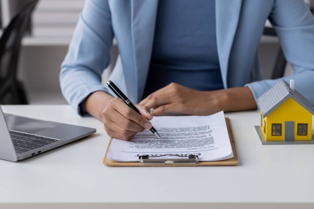 Assurance emprunteur pour fonctionnaires : comment choisir ?
