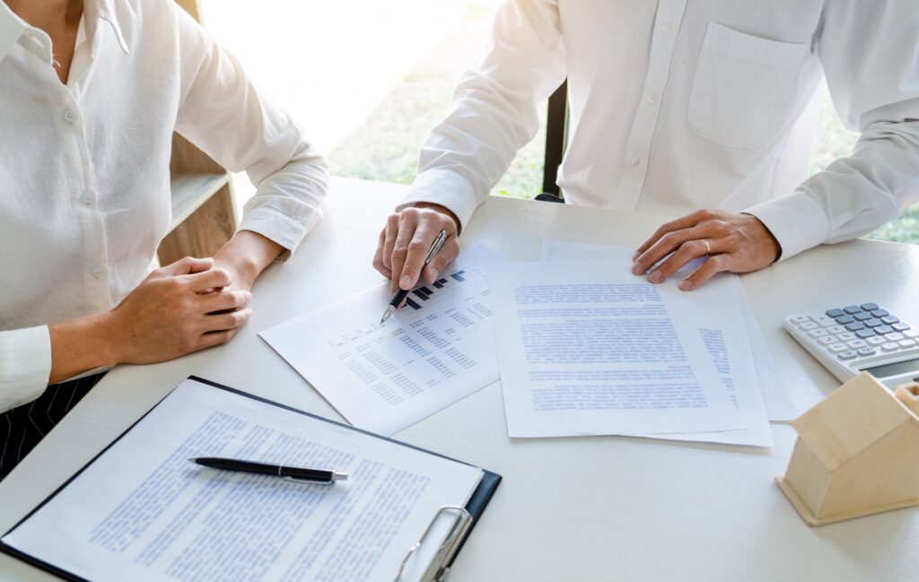 Pourquoi faire appel à un courtier en assurance pour mieux protéger ses projets ?